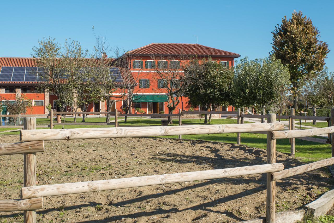 Ca' Ciaran Bed & Breakfast Chiarano Luaran gambar